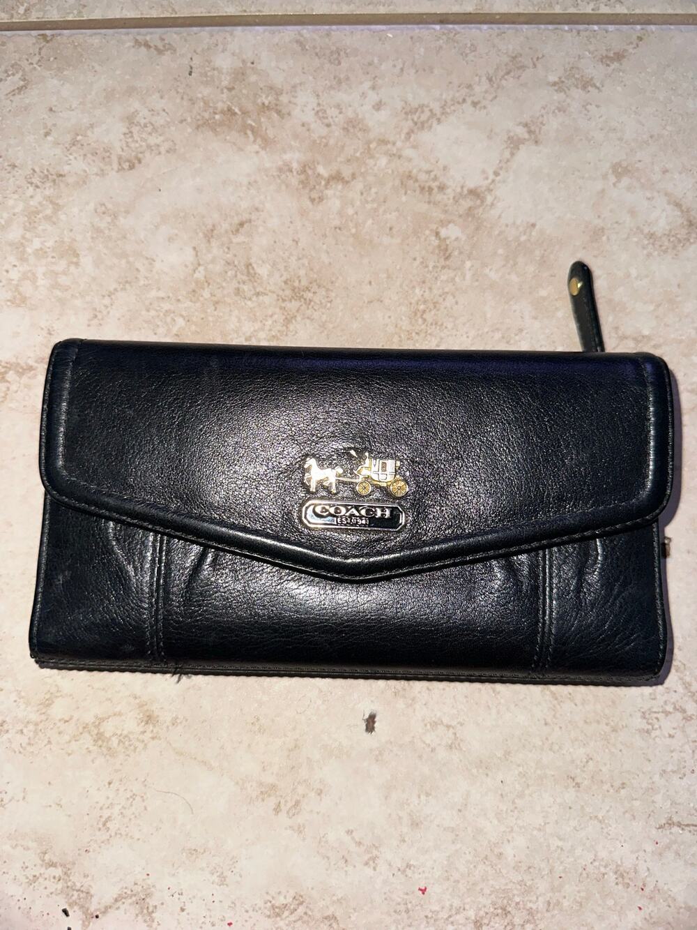 Coach Black Pink Envelope Wallet Horse Carriage Logo Zip Coin Pocket